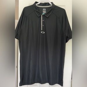 Oakley Black T-shirt